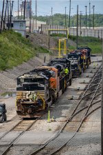 NS 1001, BNSF 7035, NS 1634, and KCSM 4073